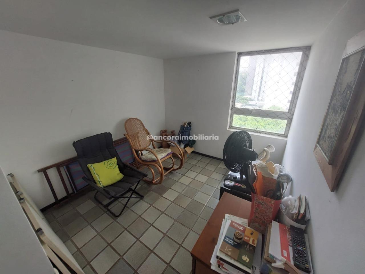 Apartamento à venda no Monteiro: 