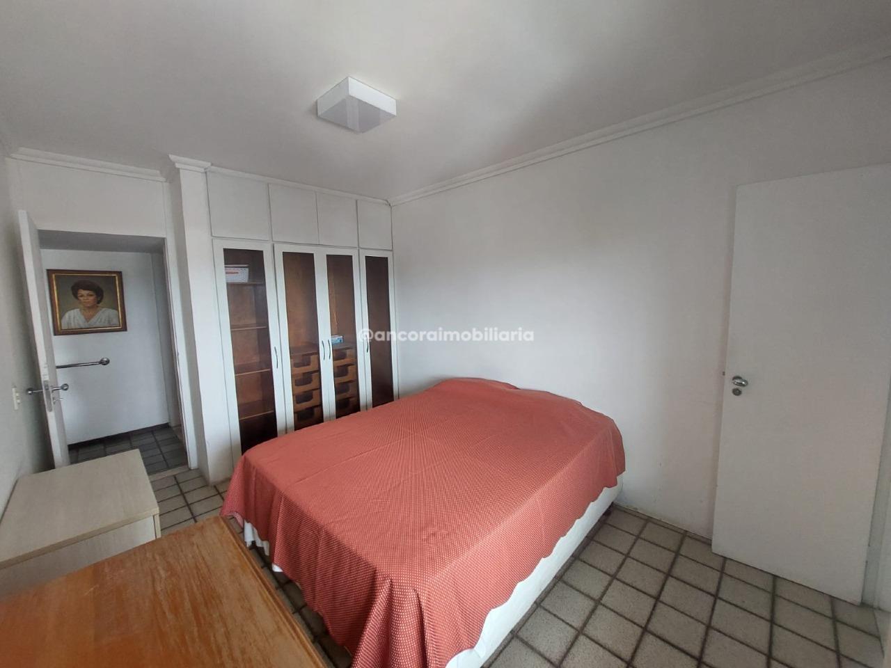 Apartamento à venda no Monteiro: 