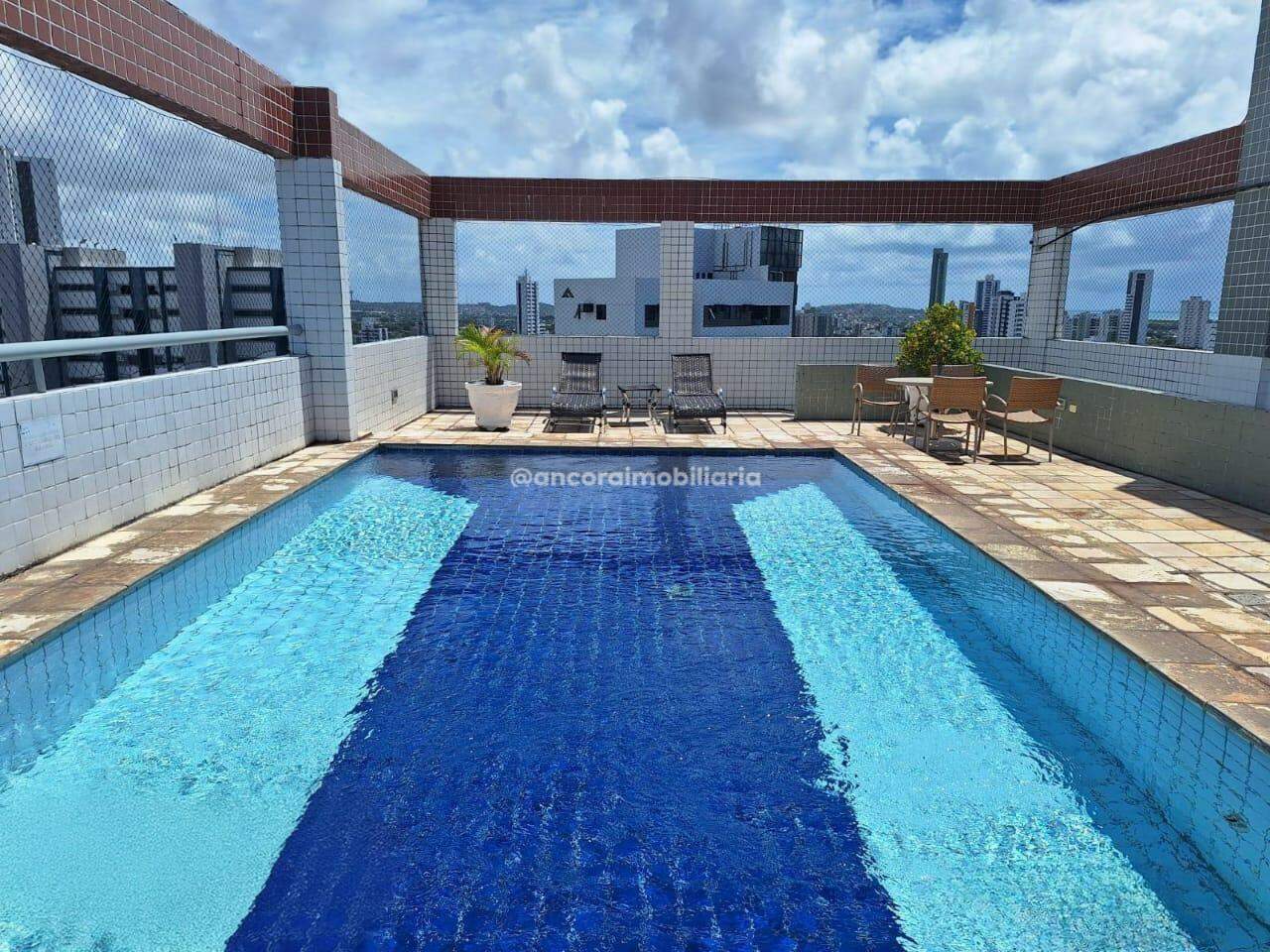 Apartamento à venda no Espinheiro: