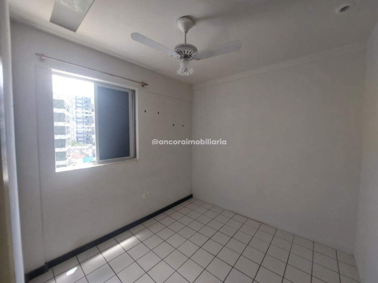 Apartamento à venda no Espinheiro: