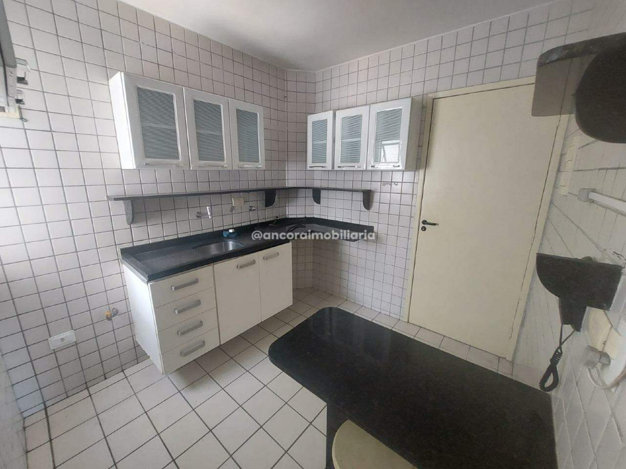Apartamento à venda no Espinheiro: