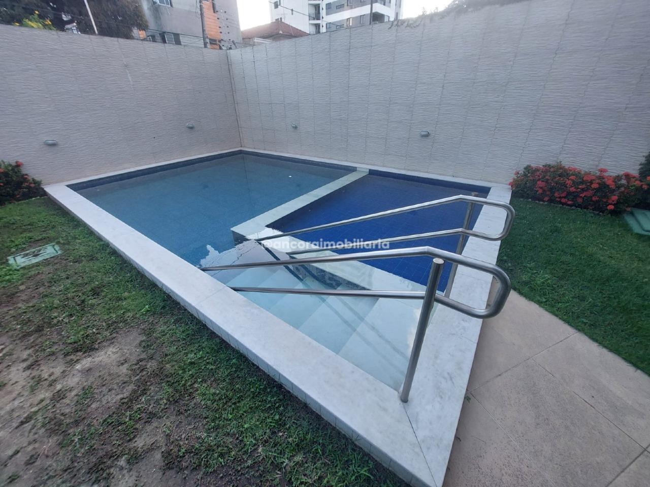 Apartamento à venda no Prado: 