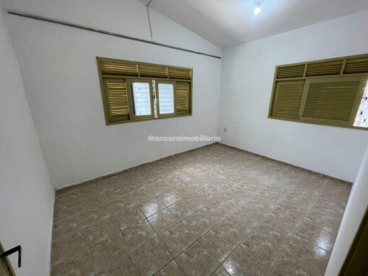 Casa para aluguel no Casa Caiada: 