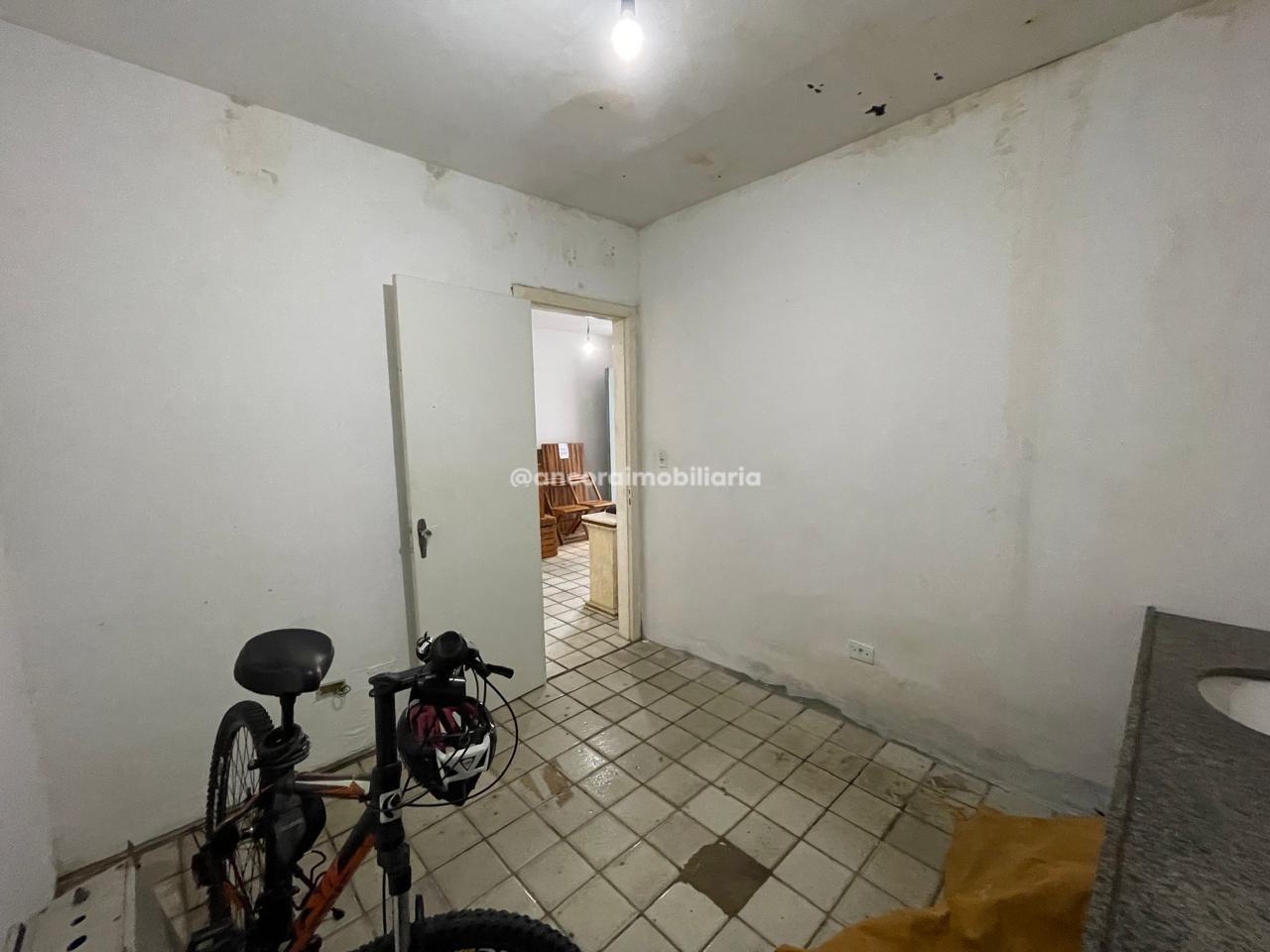 Casa Comercial para aluguel no Aflitos: 