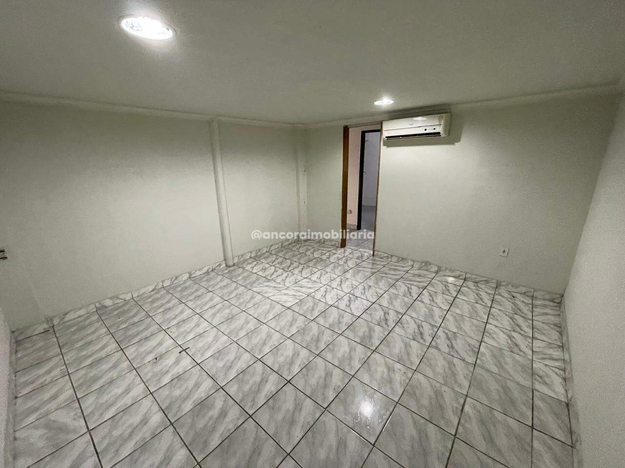 Casa para aluguel no Rio Doce: