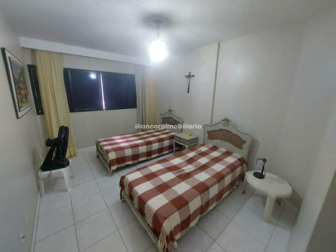 Apartamento à venda no Tamarineira: 