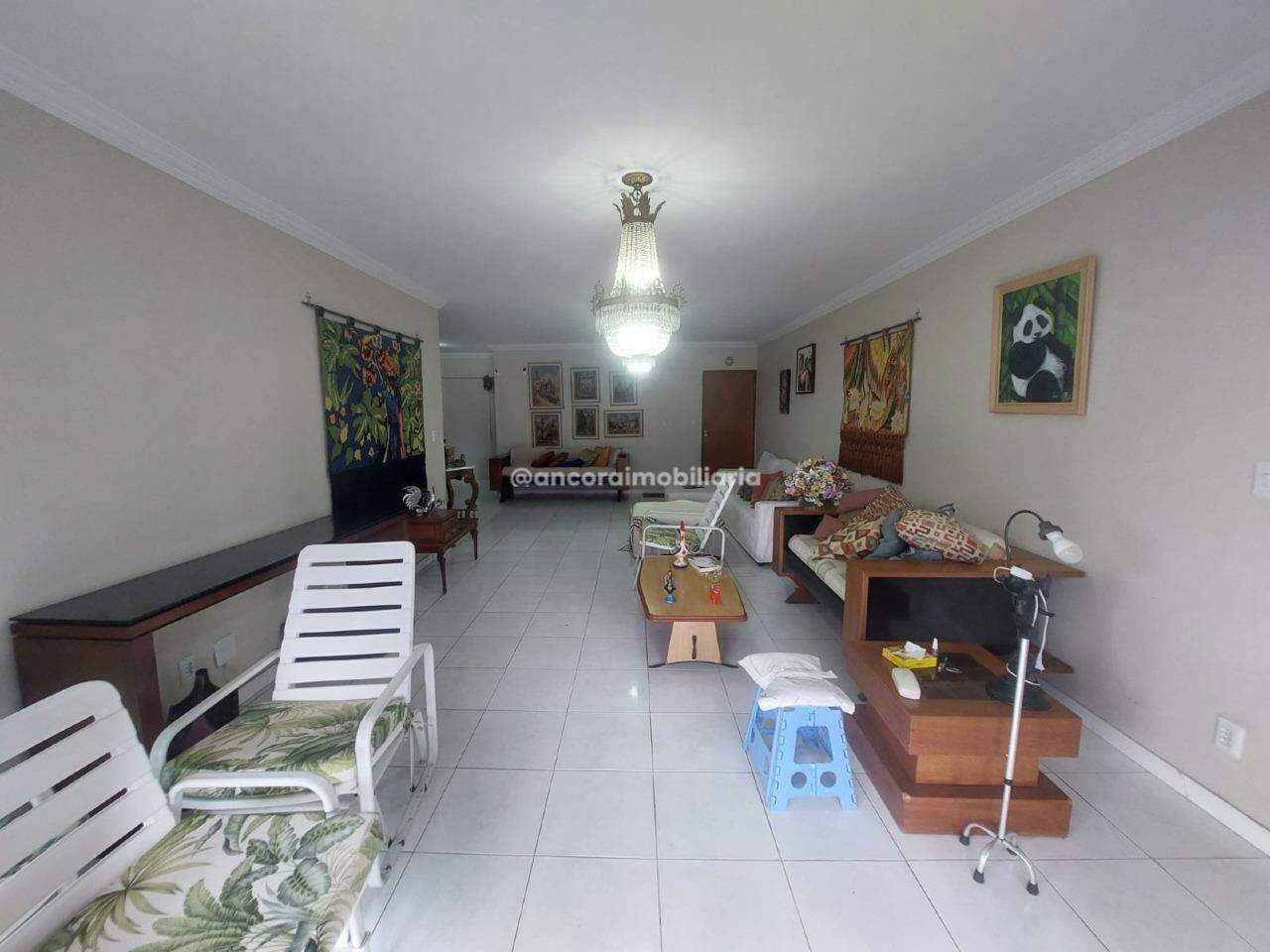 Apartamento à venda no Tamarineira: 