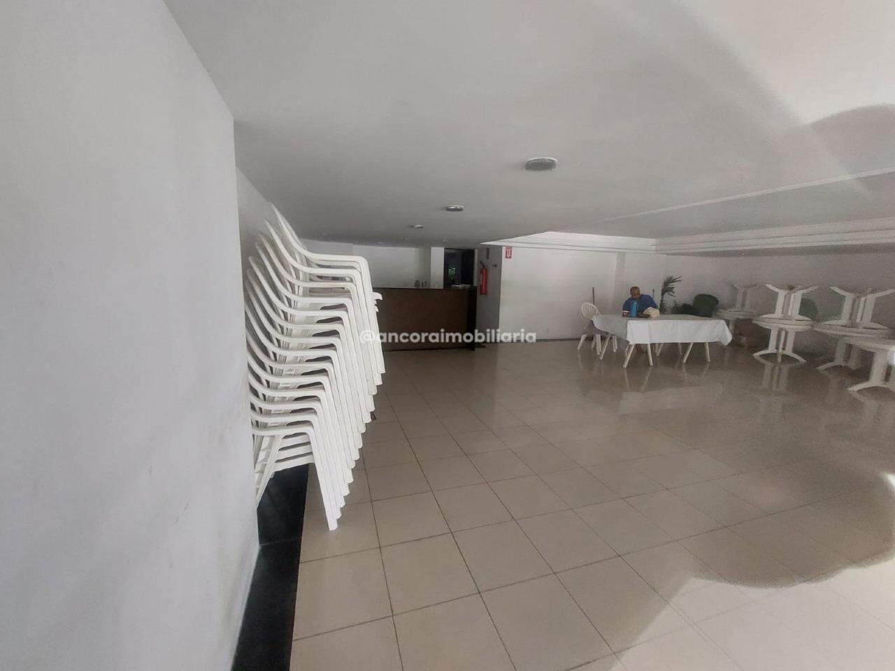 Apartamento à venda no Tamarineira: 
