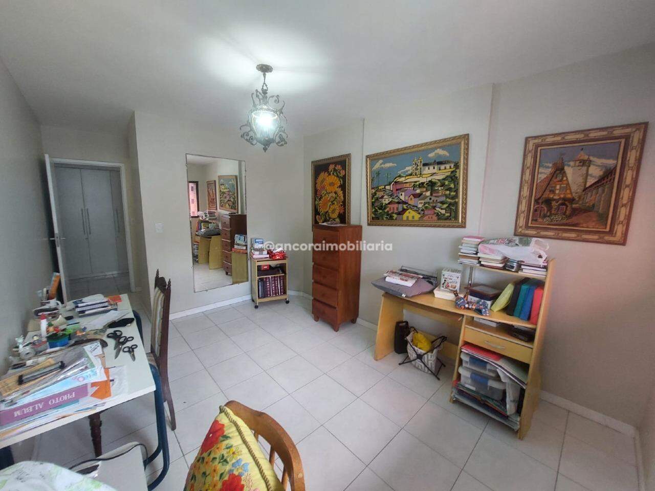 Apartamento à venda no Tamarineira: 