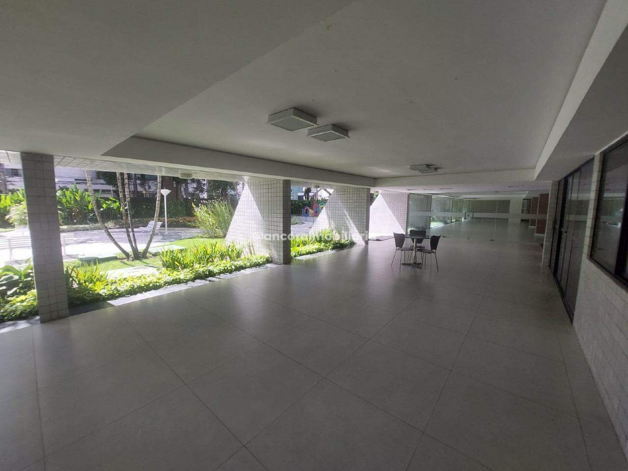 Apartamento à venda no Tamarineira: 