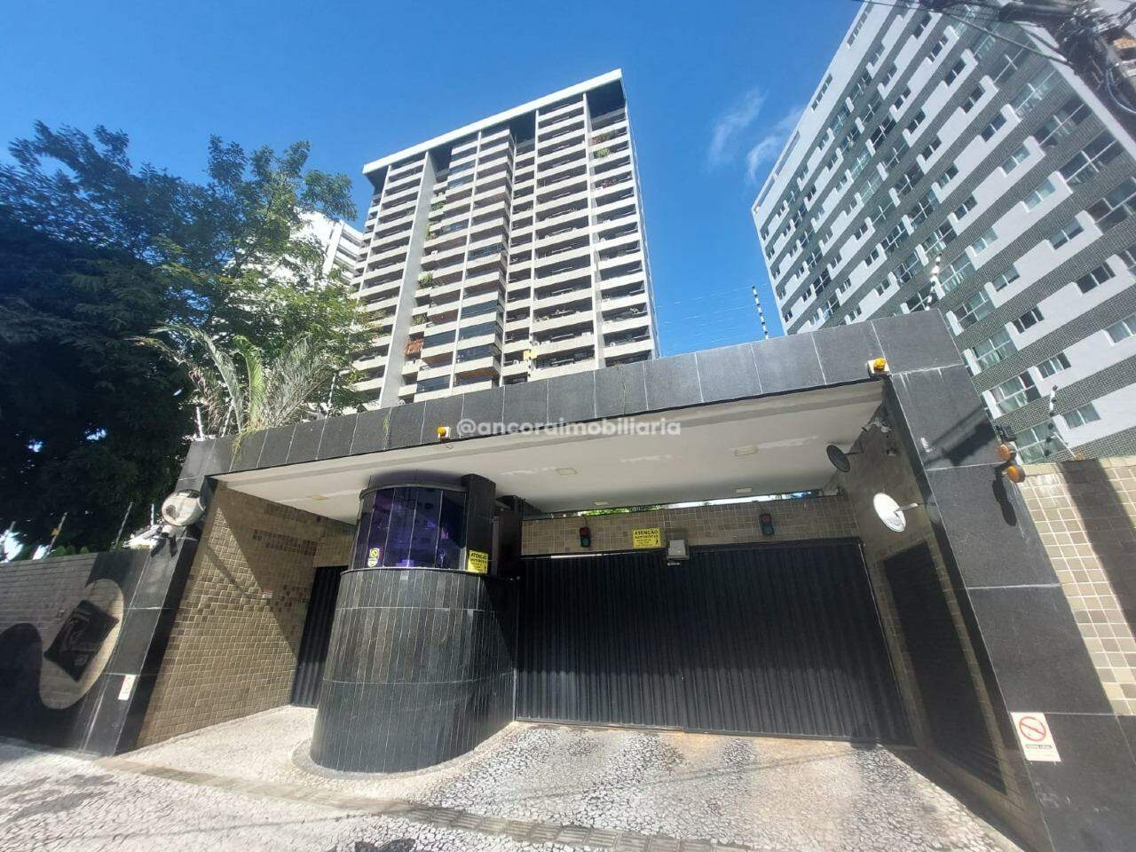 Apartamento à venda no Tamarineira: 