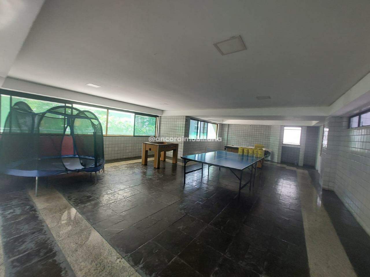 Apartamento à venda no Tamarineira: 
