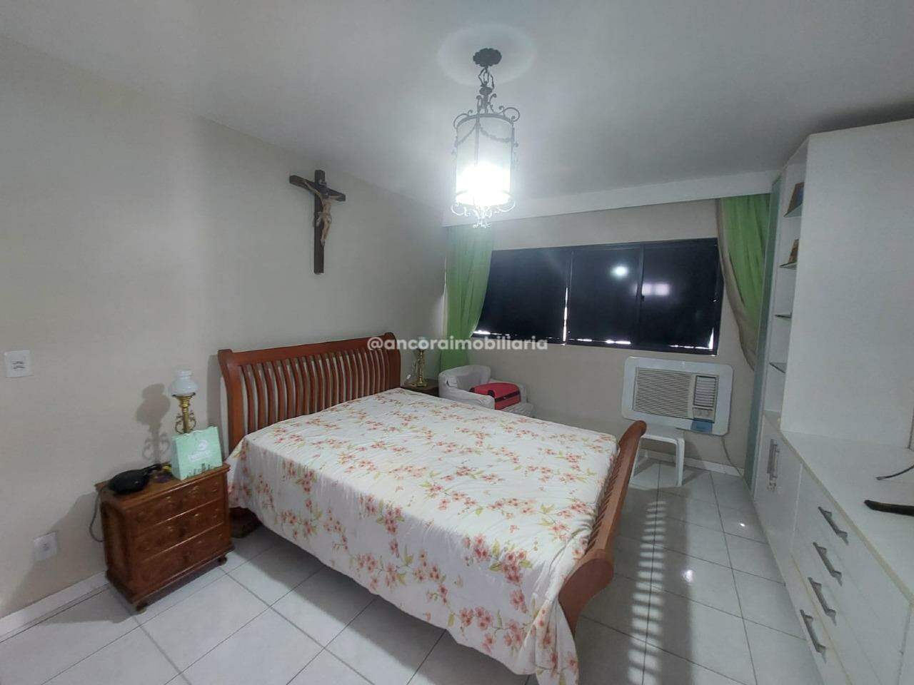 Apartamento à venda no Tamarineira: 