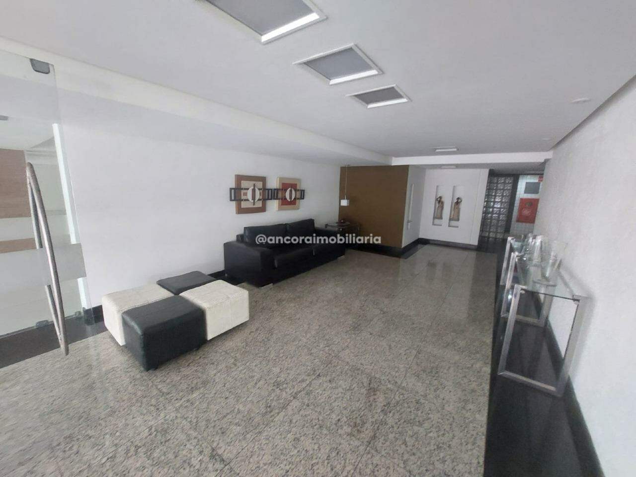 Apartamento à venda no Tamarineira: 
