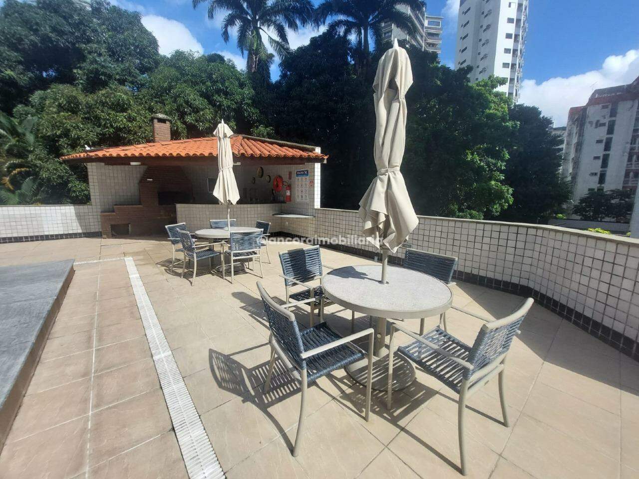 Apartamento à venda no Tamarineira: 
