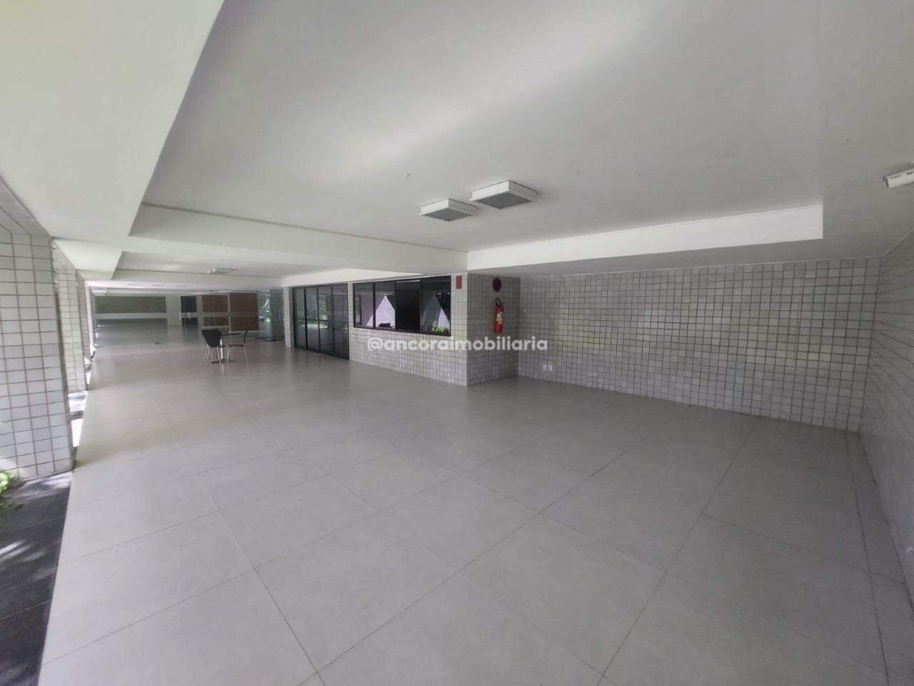 Apartamento à venda no Tamarineira: 