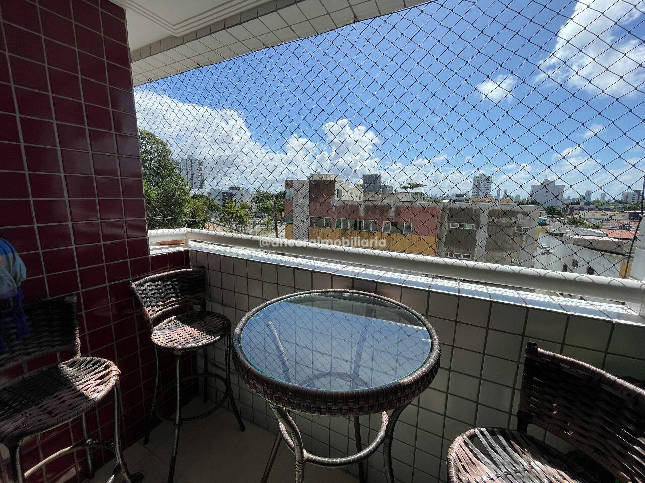 Apartamento à venda no Imbiribeira: