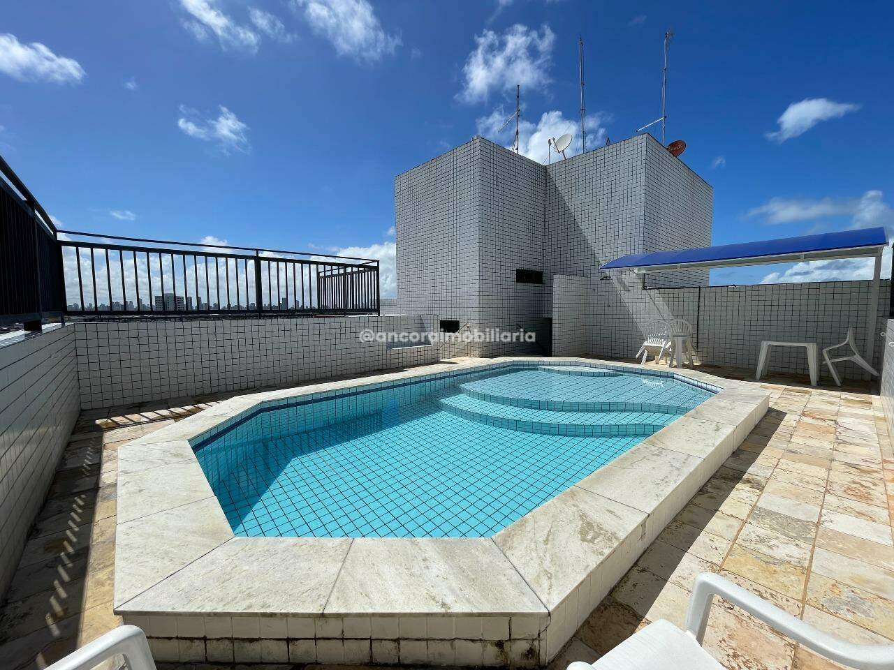 Apartamento à venda no Imbiribeira: