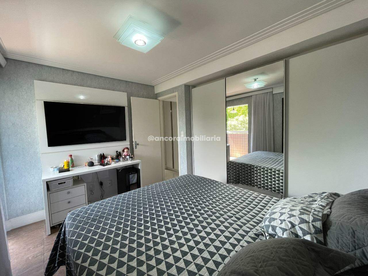 Apartamento à venda no Imbiribeira: