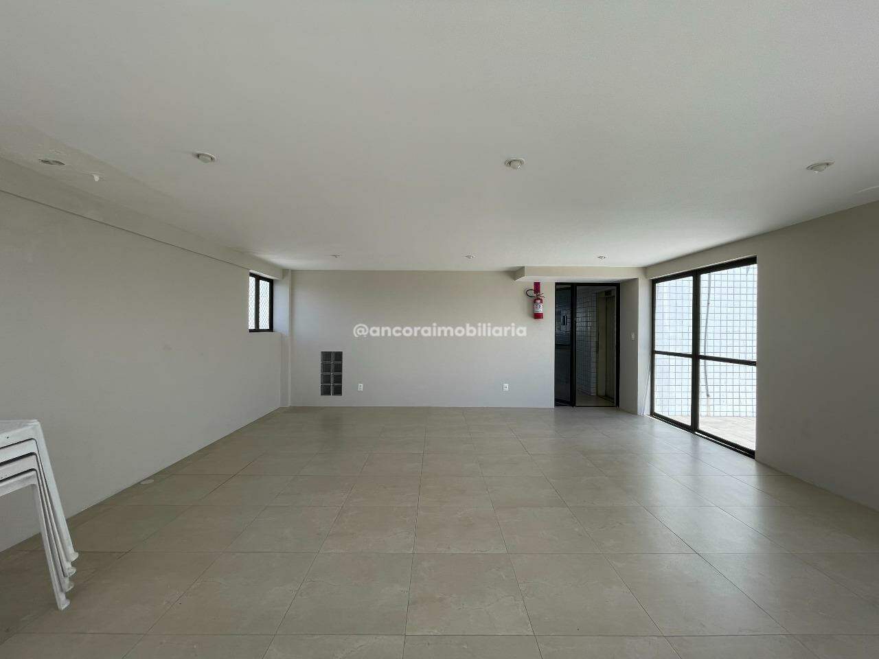 Apartamento à venda no Imbiribeira: