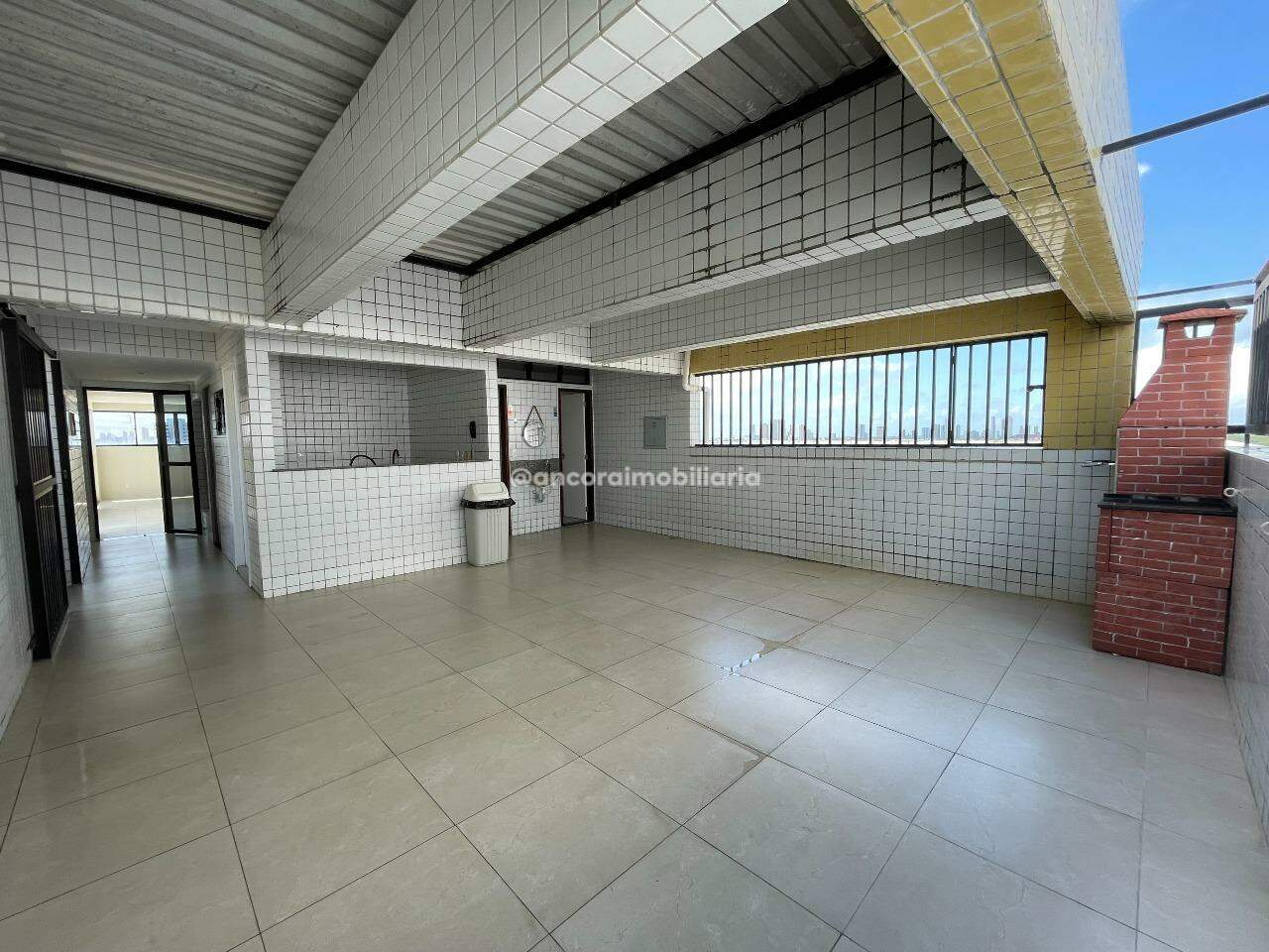 Apartamento à venda no Imbiribeira: