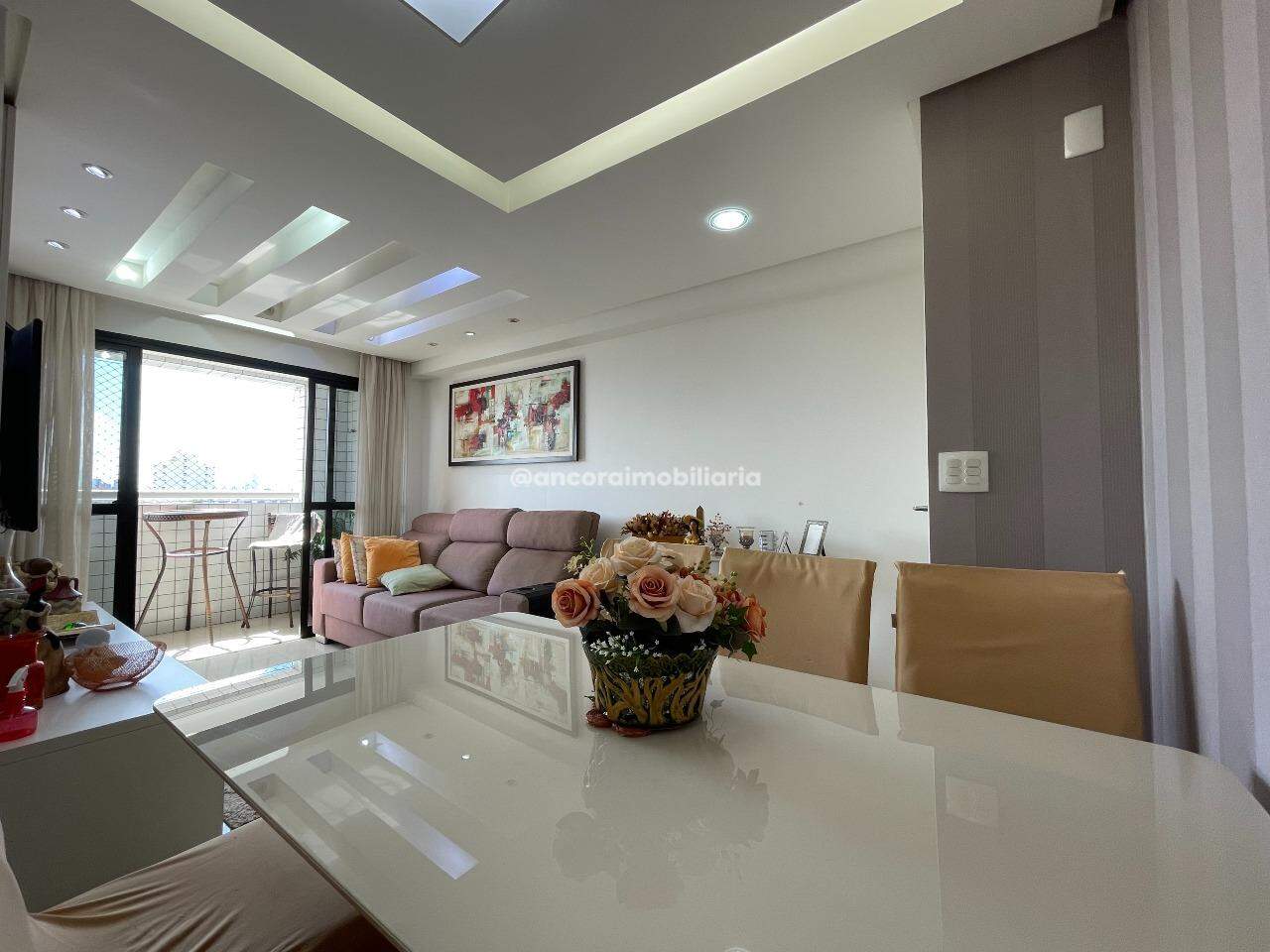 Apartamento à venda no Imbiribeira: