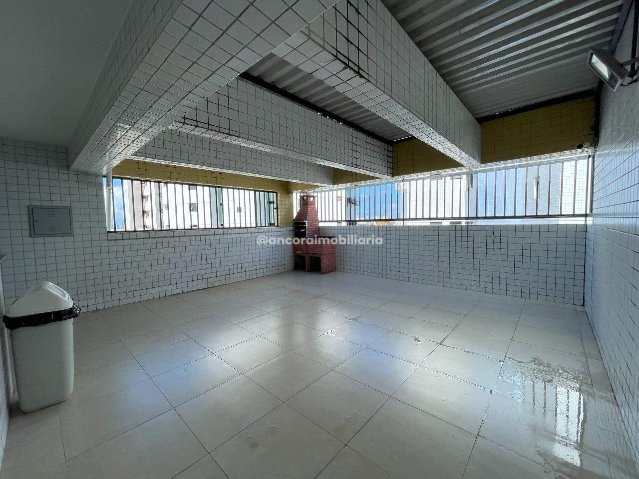 Apartamento à venda no Imbiribeira: