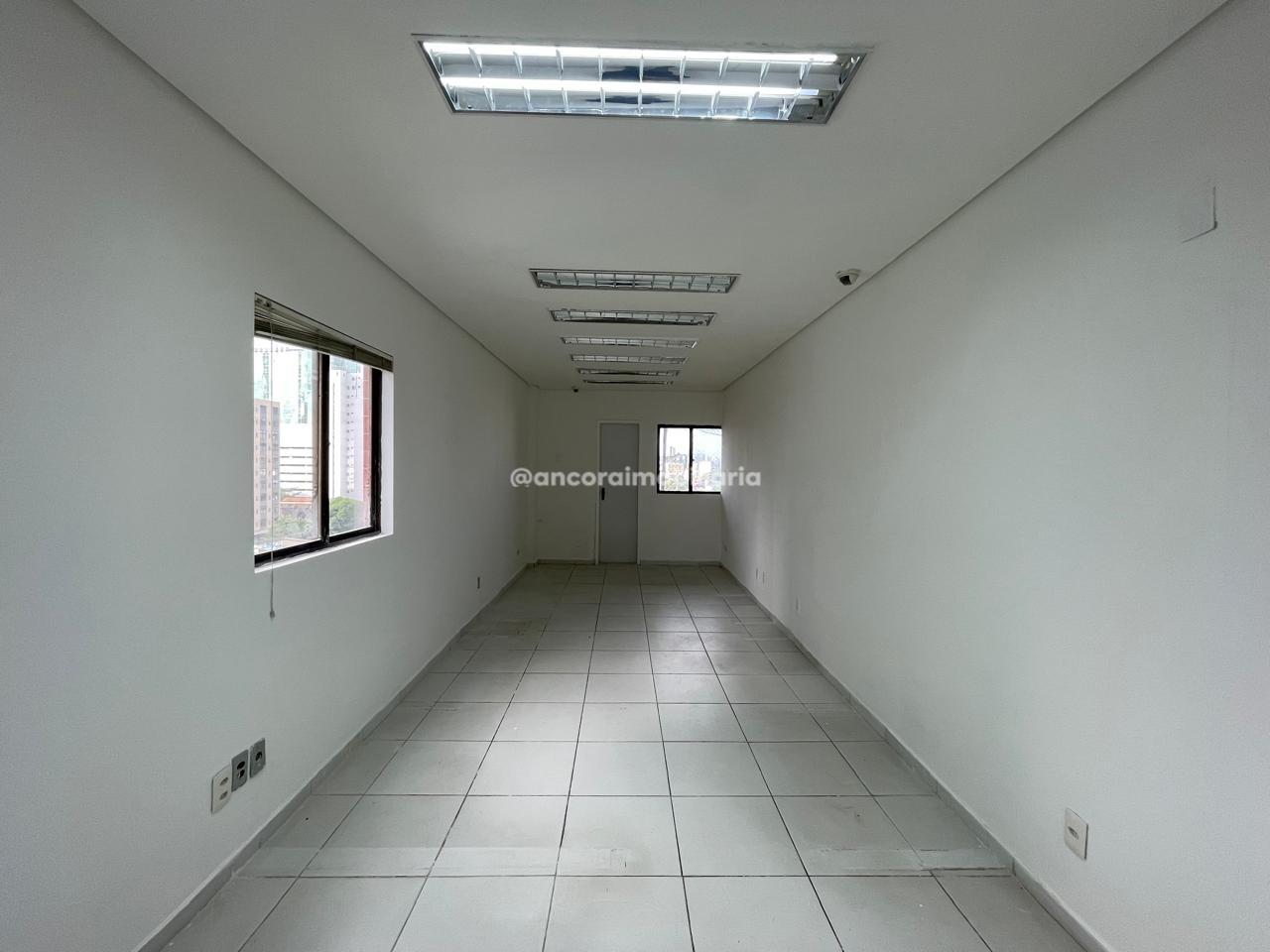 Sala para aluguel no Coelhos: 