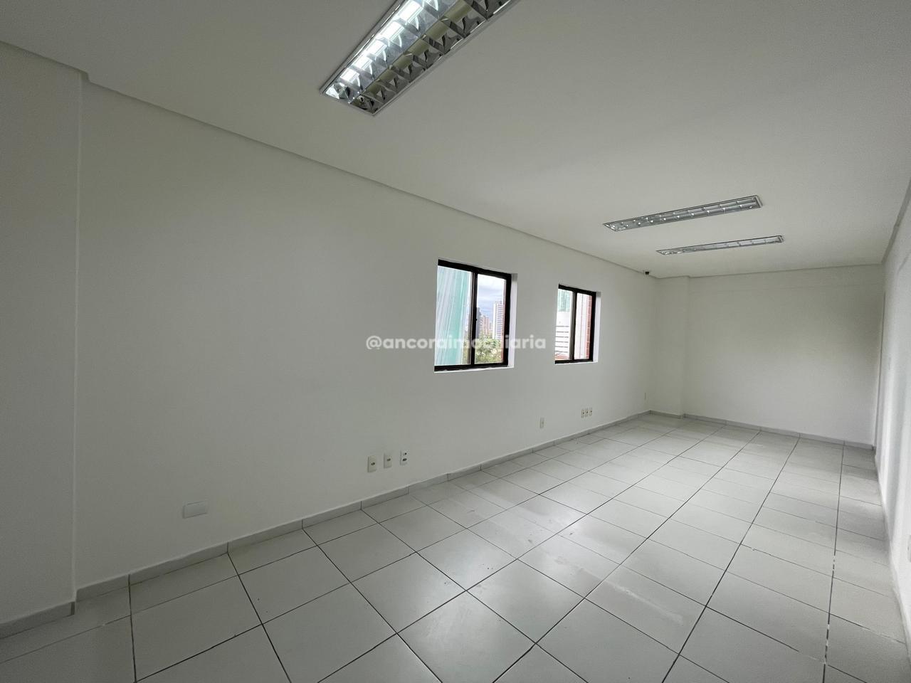 Sala para aluguel no Coelhos: 