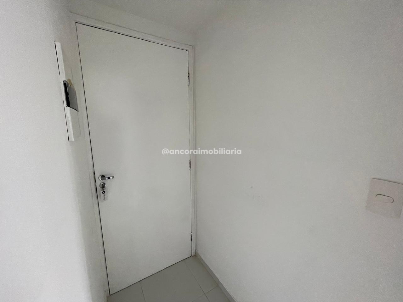 Sala para aluguel no Coelhos: 