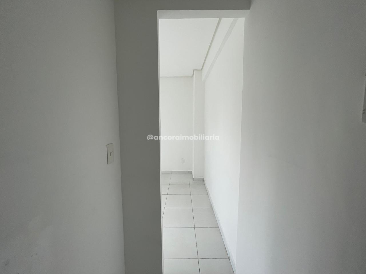 Sala para aluguel no Coelhos: 