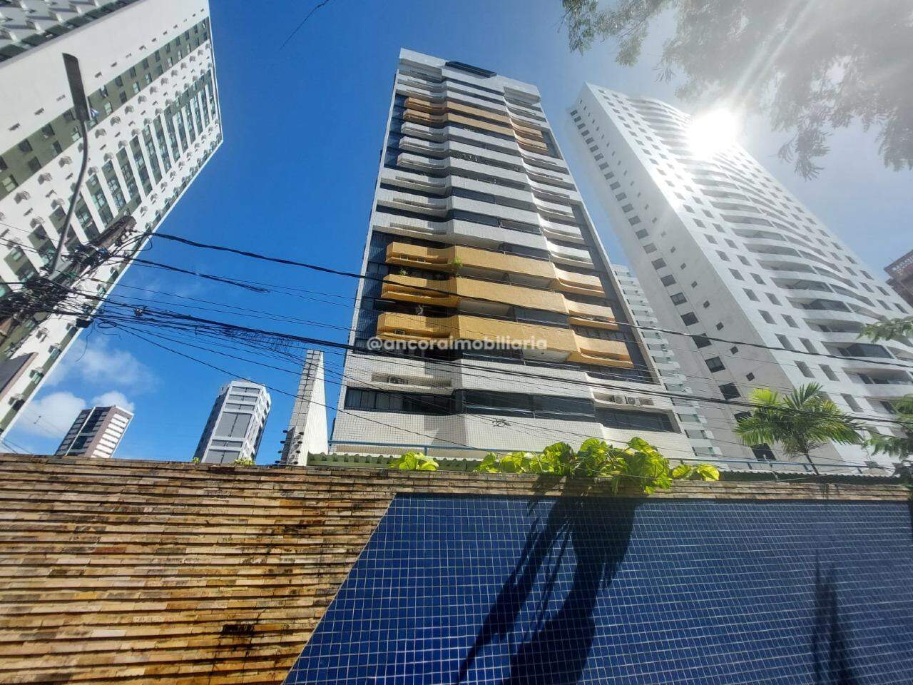 Apartamento à venda no Rosarinho: 