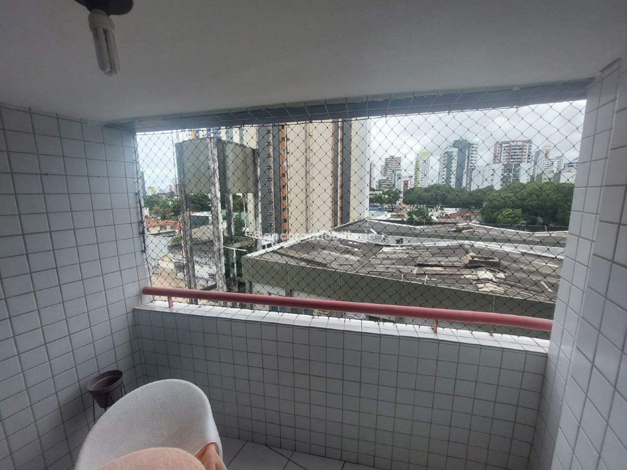 Apartamento à venda no Espinheiro: