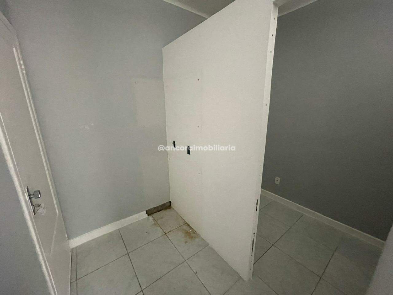 Sala para aluguel no Madalena: 