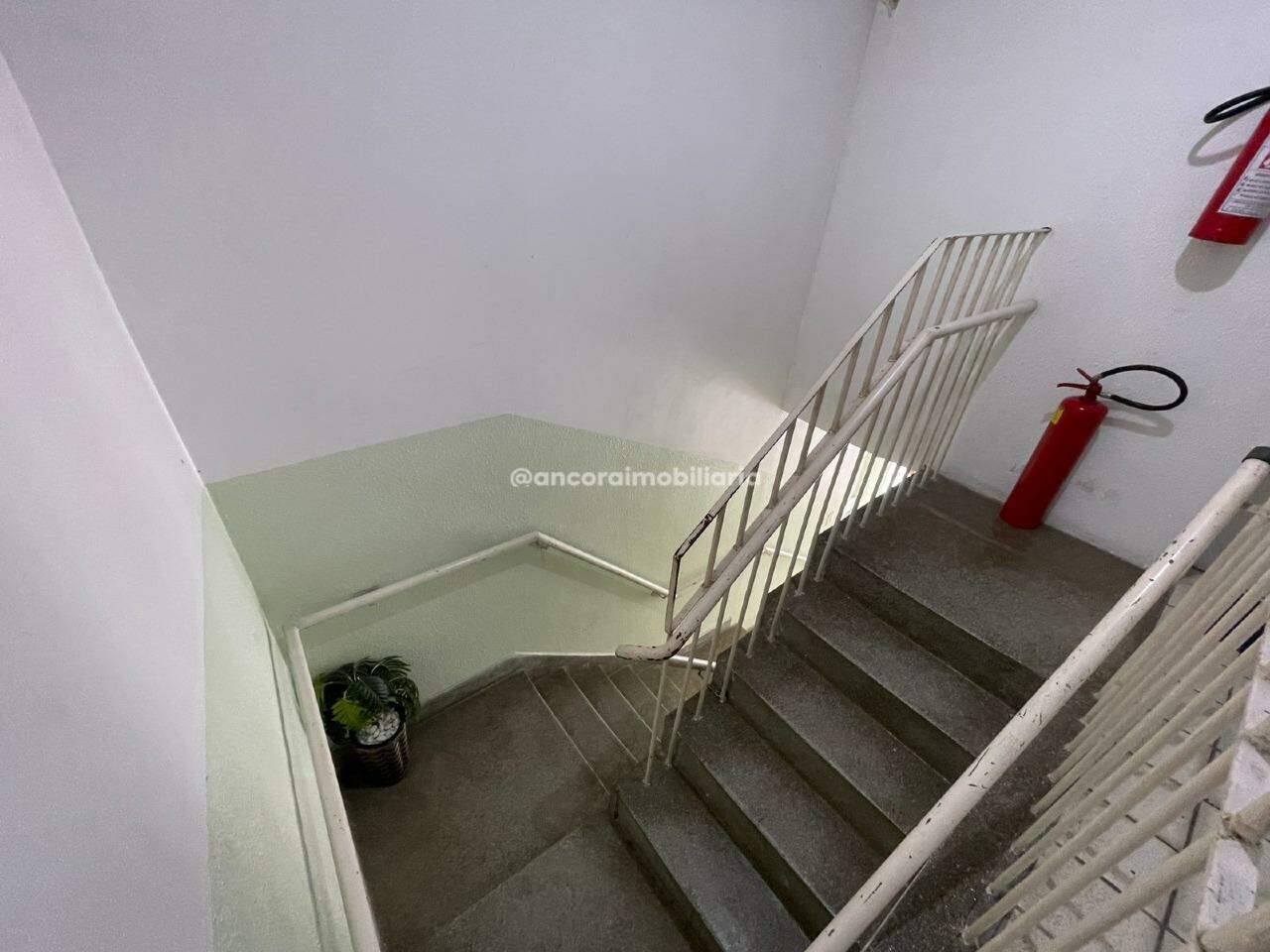 Sala para aluguel no Madalena: 