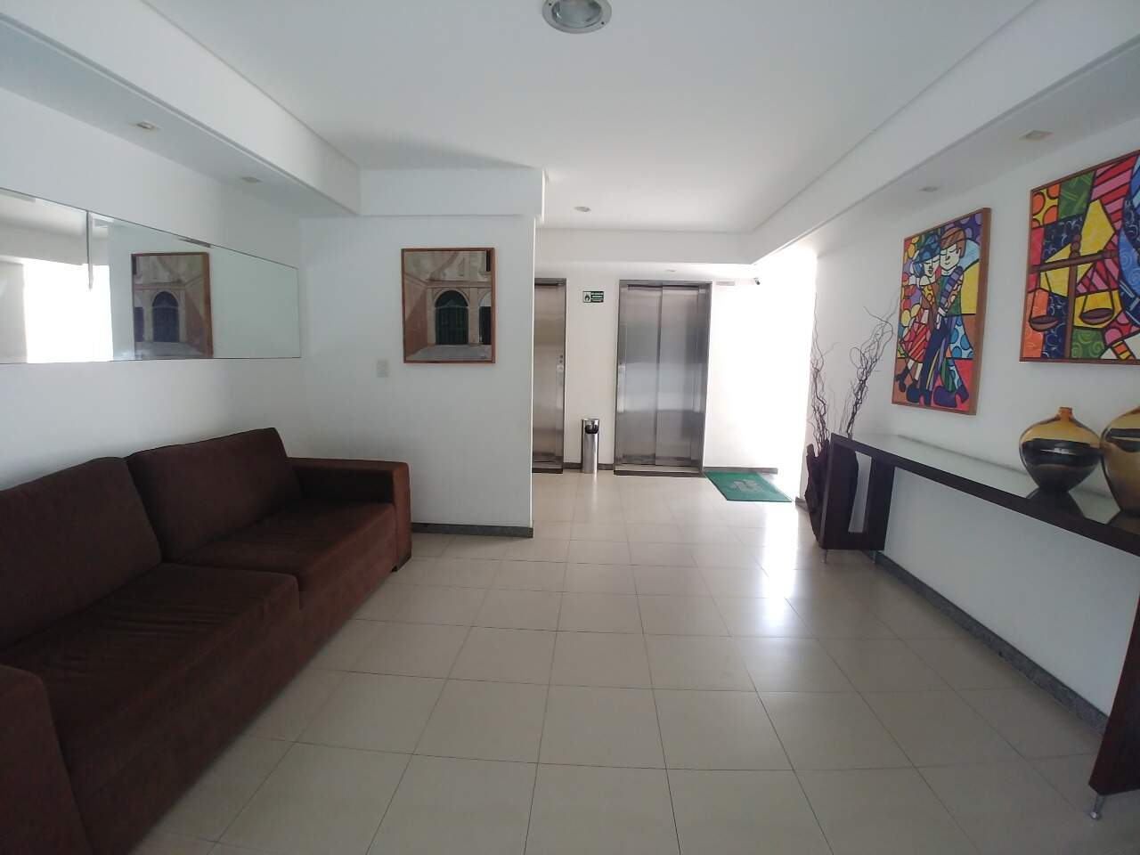 Apartamento à venda no Graças: 
