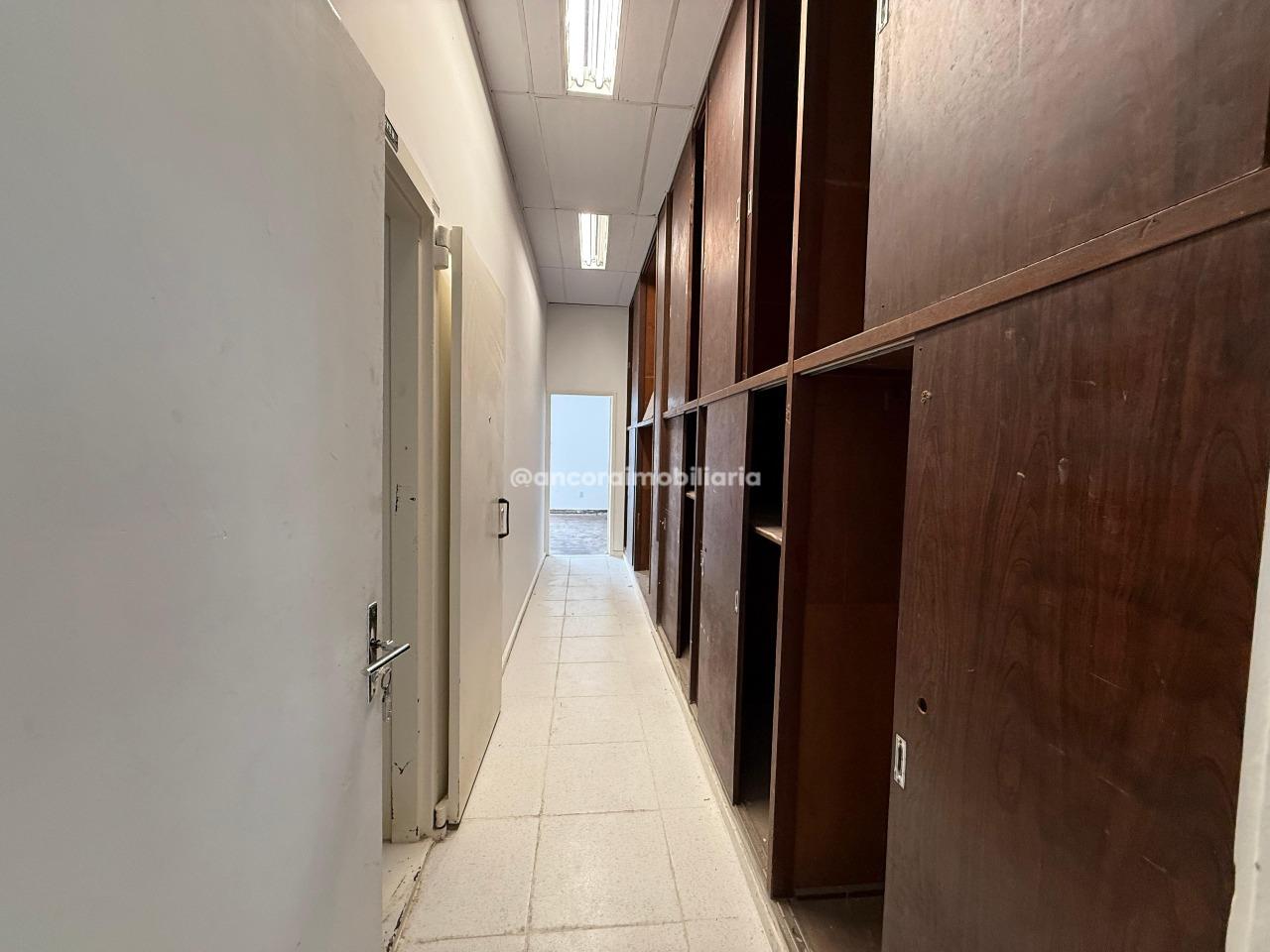 Casa Comercial para aluguel no São José: 1º andar