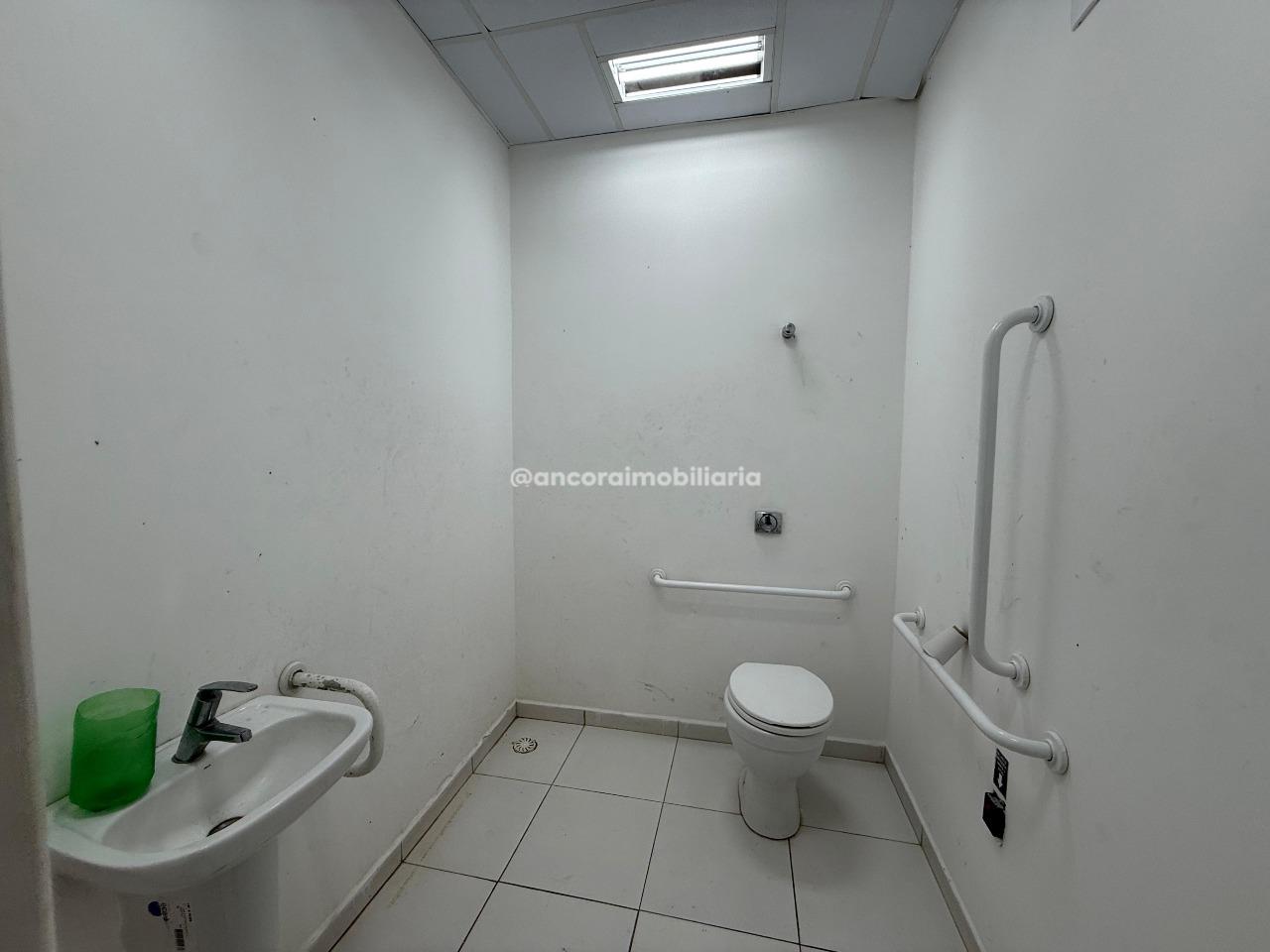 Casa Comercial para aluguel no São José: Térreo