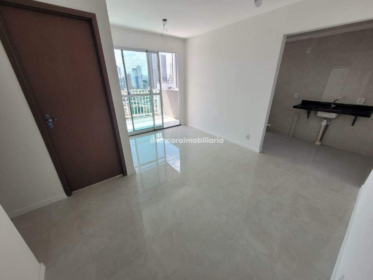 Apartamento para aluguel no Madalena: 