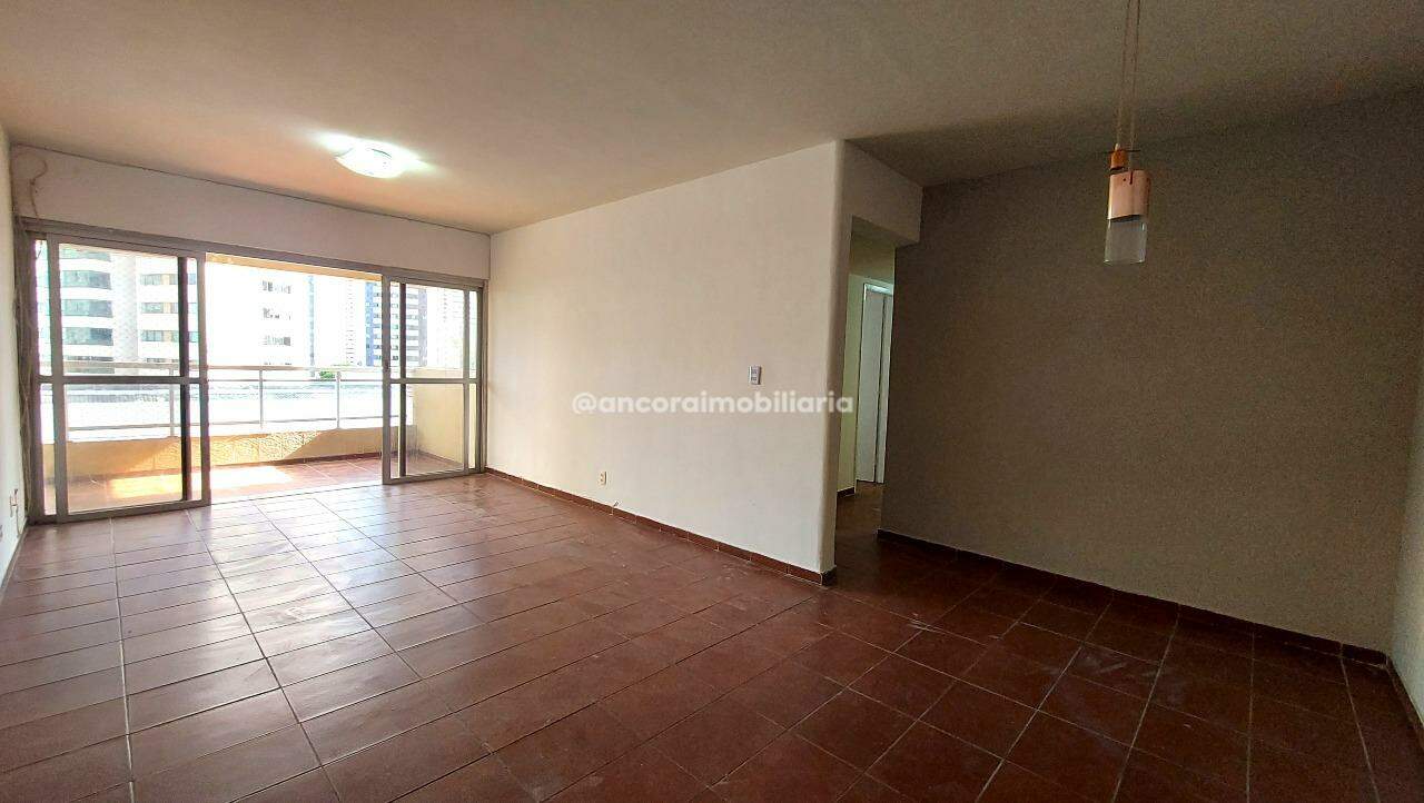 Apartamento à venda no Encruzilhada: