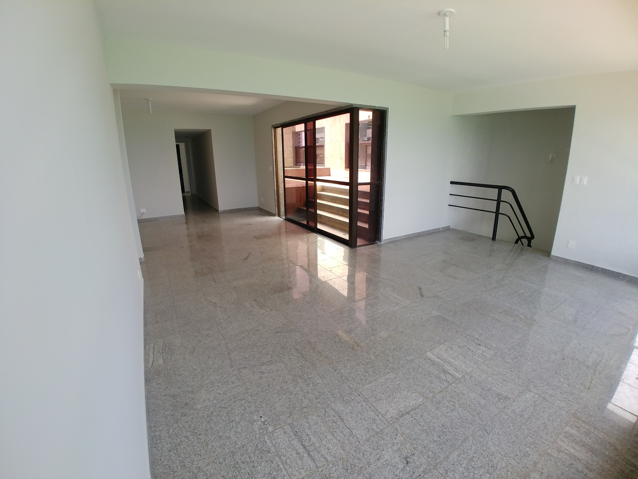 Apartamento à venda no Boa Viagem: Sala 2º Andar