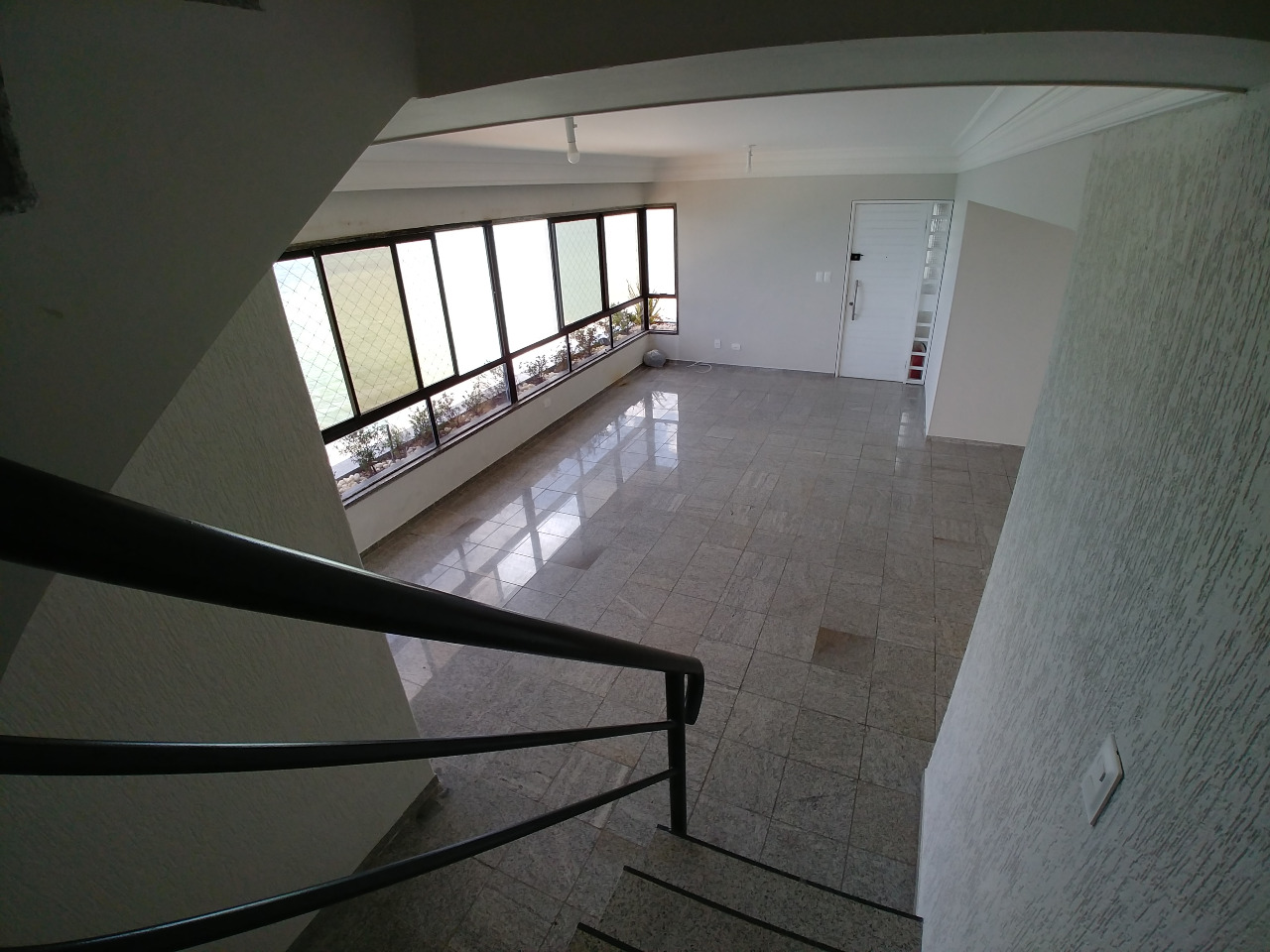 Apartamento à venda no Boa Viagem: Escada