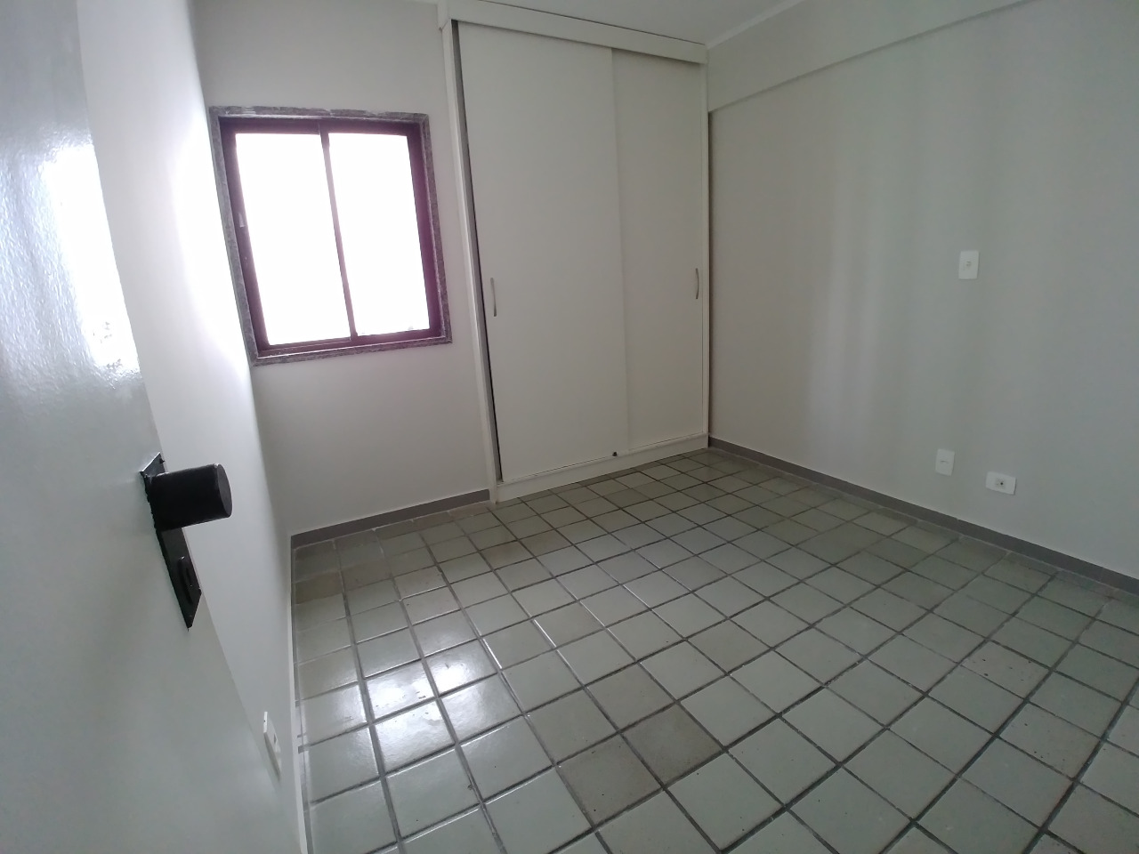 Apartamento à venda no Boa Viagem: 1º Quarto