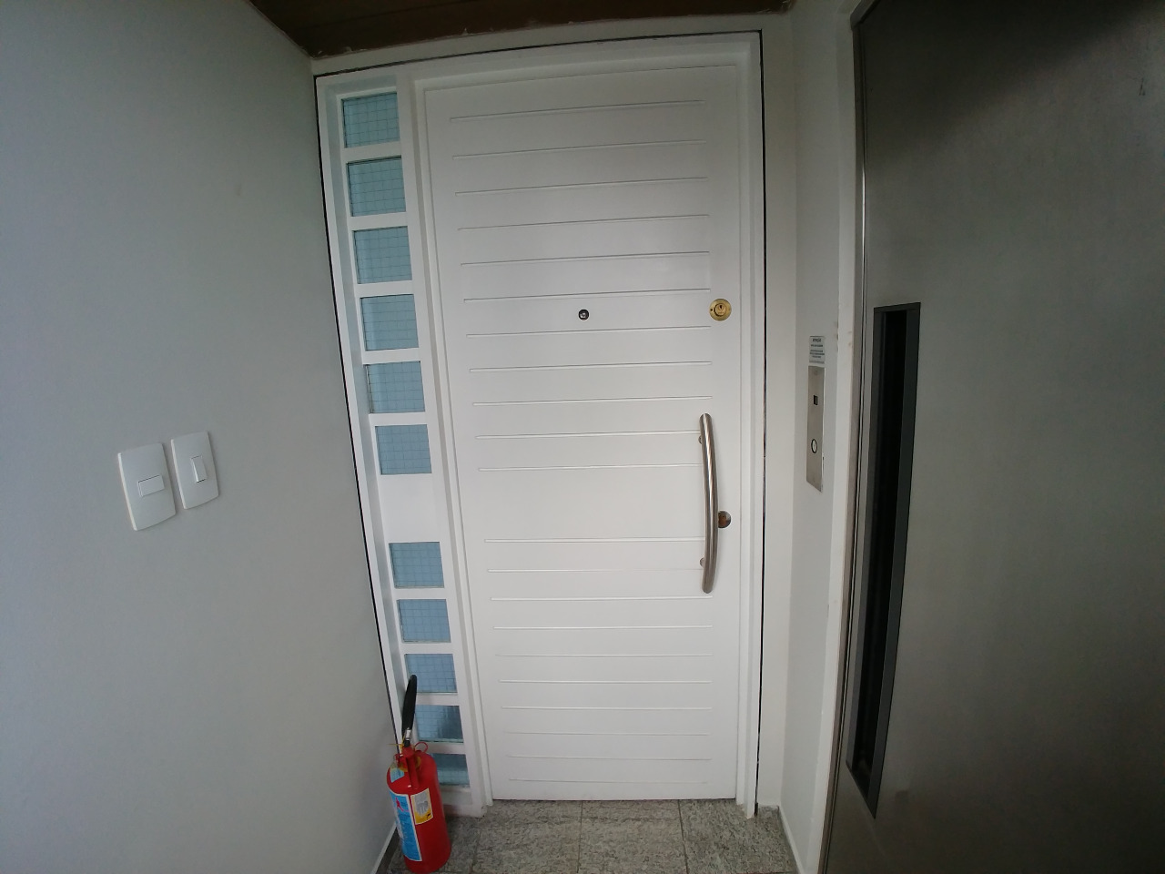 Apartamento à venda no Boa Viagem: Hall Apartamento