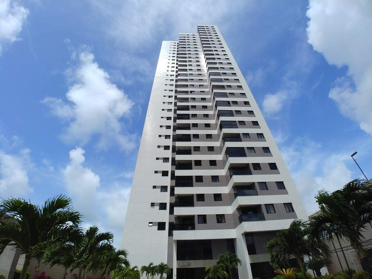 Apartamento à venda no Candeias: 