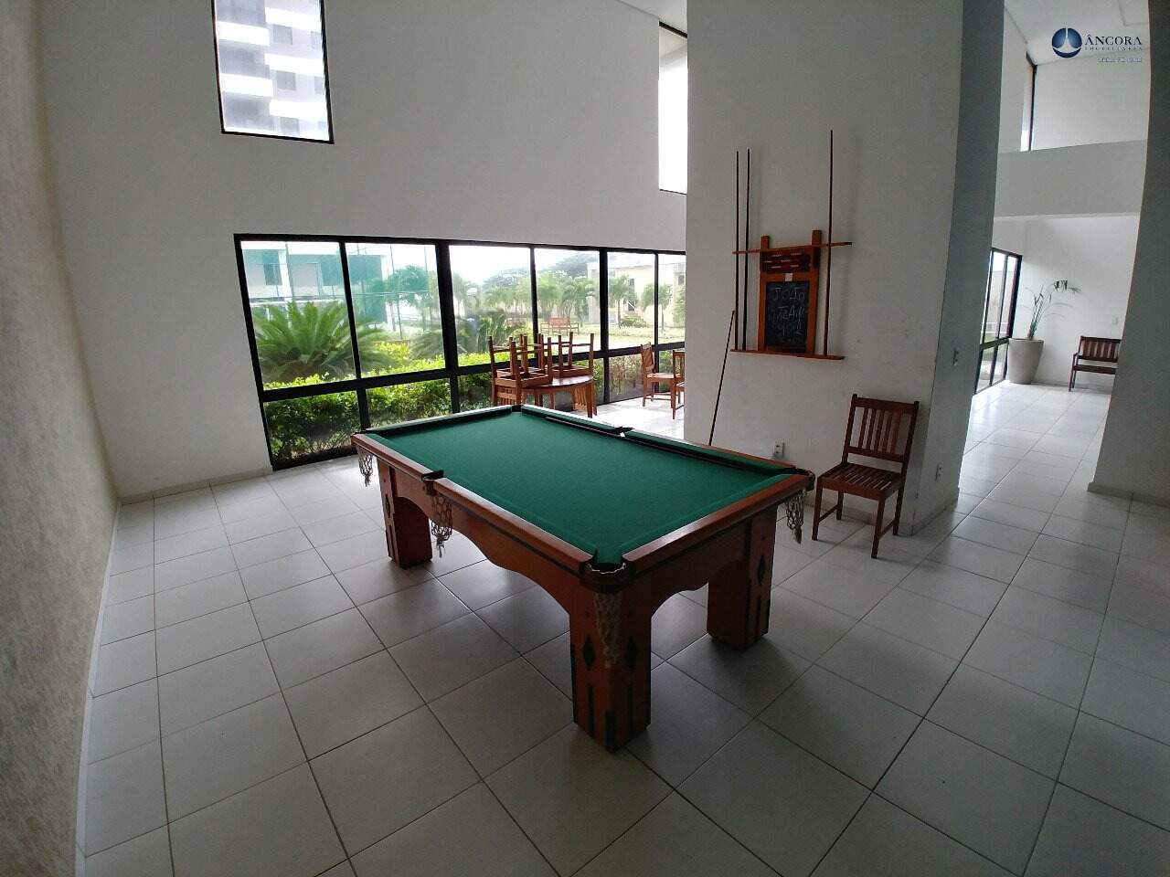 Apartamento à venda no Candeias: 