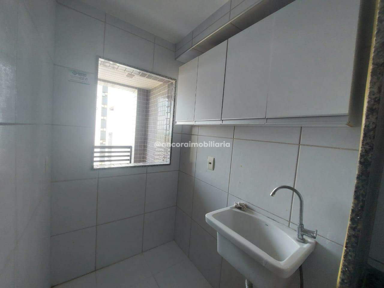 Apartamento à venda no Candeias: 