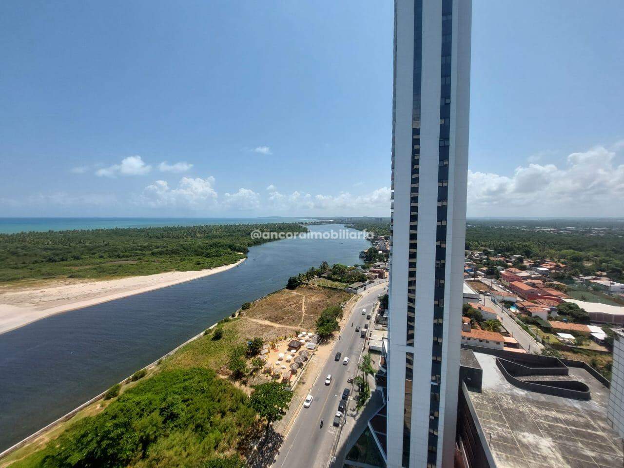 Apartamento à venda no Candeias: 