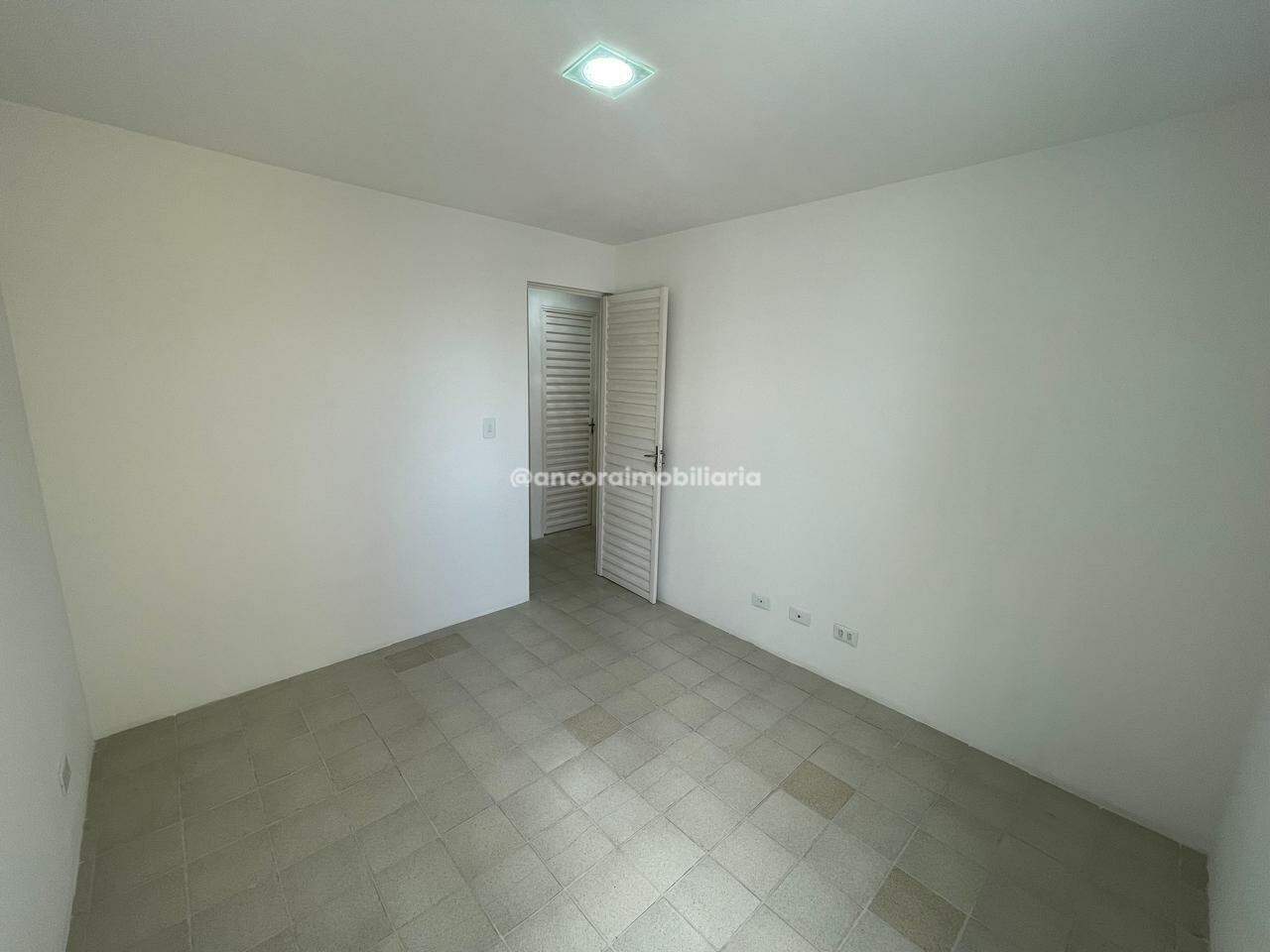 Apartamento para aluguel no Jardim Atlântico: 