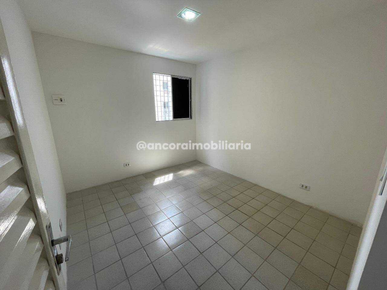 Apartamento para aluguel no Jardim Atlântico: 